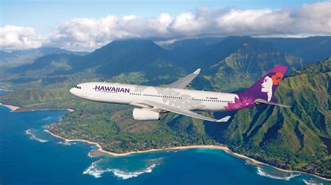 How Much Is a First Class Ticket to Hawaii? | GOBankingRates