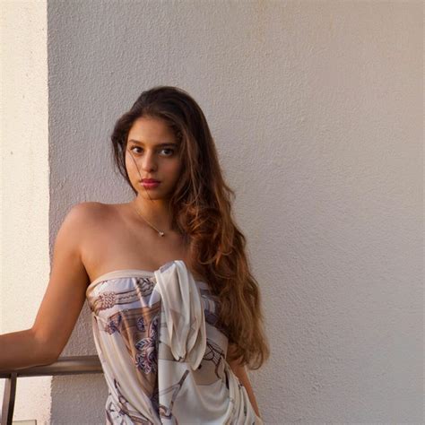 Suhana Khan's Stunning Insta Clicks