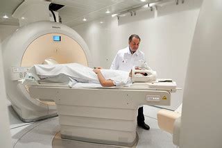 A floor-based turntable to enter separate MRI and PET for … | Flickr