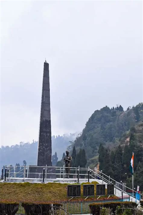 Batasia Loop, Darjeeling - History, Memorial, How to visit