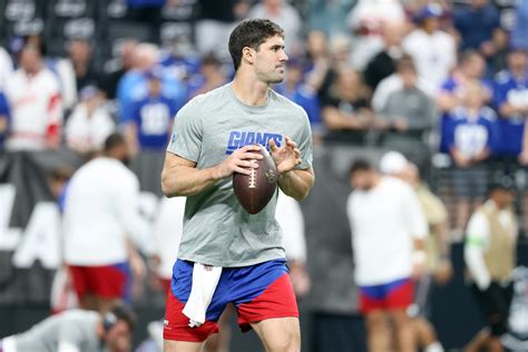 Giants' $160 Million Gamble on Daniel Jones Sidelines QB Draft in NFL Upset