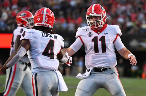 College Football: Georgia Bulldogs vs. Florida Gators | Betting News ...