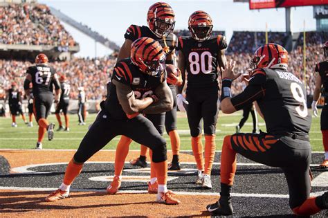 Joe Mixon ready to be the Bengals’ ‘it factor’ for playoff push - cleveland.com