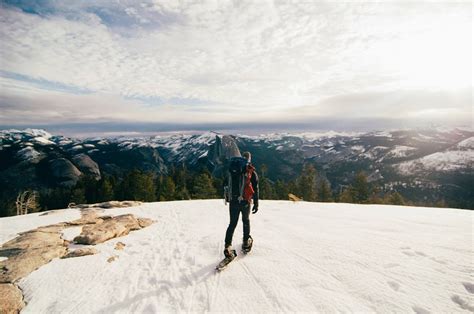 8 Incredible Snowshoeing Adventures in the Sierra