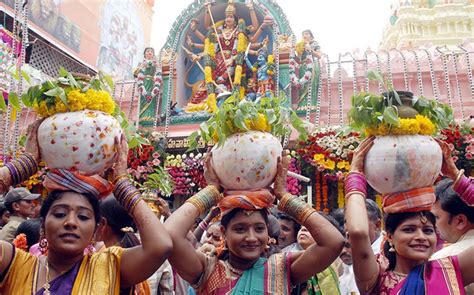 Bonalu Festival 2019: Special Songs, Images & Rituals of Festival of ...