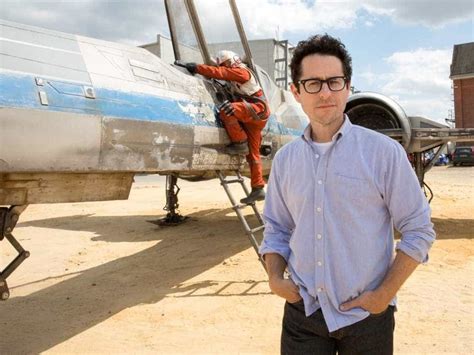 J.J. Abrams Interview: "Taking on Star Wars: The Force Awakens Was Intimidating" #starwarsevent ...