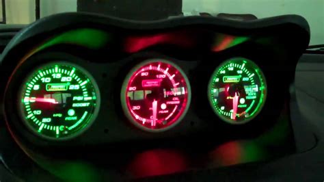 Prosport Gauges Peak/Hold White/Green - YouTube