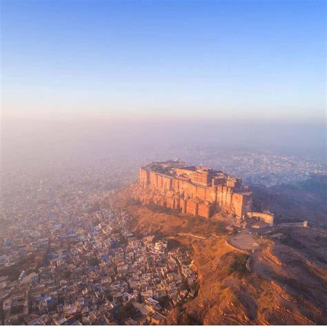 [100+] Mehrangarh Fort Wallpapers | Wallpapers.com