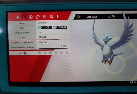 First shiny (for me) found & caught on Pokemon Sword & yes, it's legit as well. 😉 : r/gaming