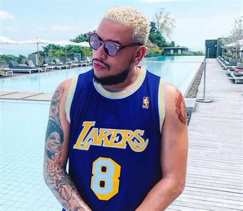 AKA shares snaps from the Jika music video | Fakaza News