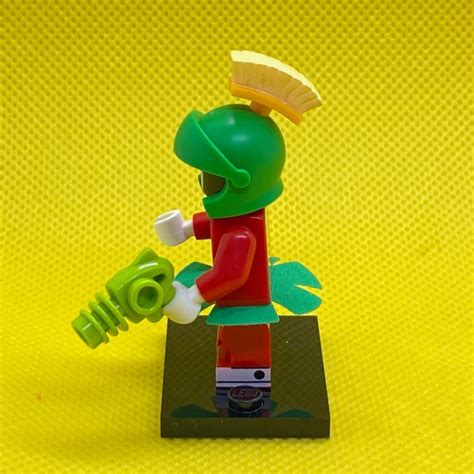 LEGO Looney Tunes Minifigure - Marvin the Martian - Brick Land