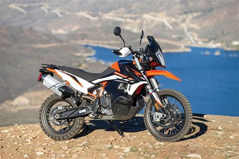 2022 KTM 890 Adventure R Motorcycle - Review Price Specs