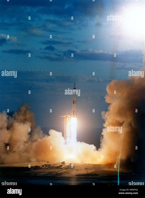 Apollo 4 launch Stock Photo - Alamy