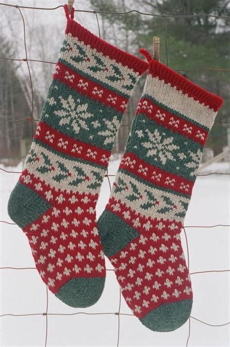 37 Knitted Patterns for Christmas Stockings - The Funky Stitch