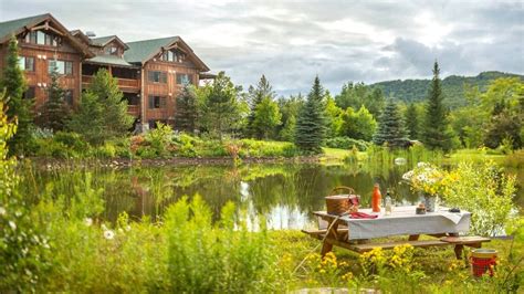 25 Best Romantic Getaways In Upstate New York For Every Budget