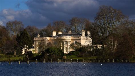 This $300 Million London Mansion Is Now the World’s Most Expensive Home ...