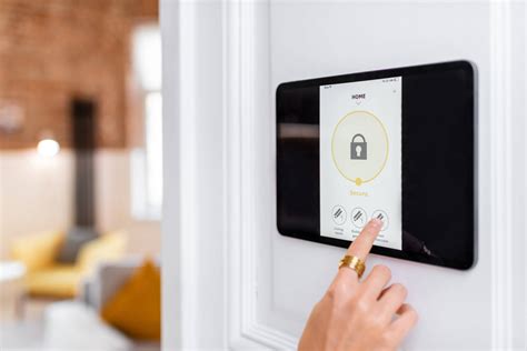 Best Home Security Systems For 2023: Top 5 Devices Most Recommended By ...