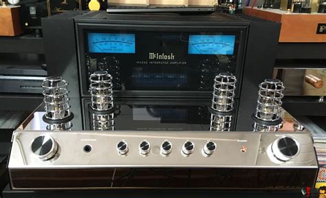 McIntosh MA352 plus MB20 For Sale - Canuck Audio Mart