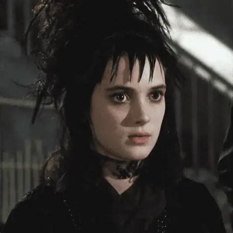 Beetlejuice Costume Ideas For Cosplay & Halloween 2024