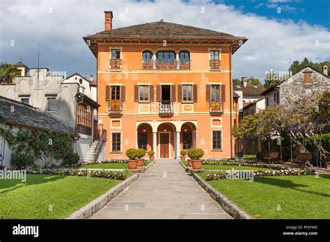 Villa Bossi, Orta San Giulio, Lake Orta, Piedmont, Italy Stock Photo ...