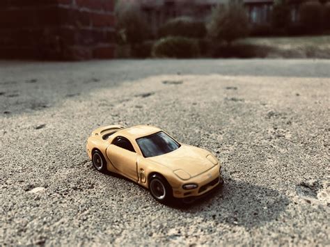 aesthetic pic with my street tuners rx-7 : r/HotWheels