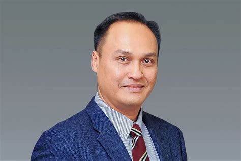 Amir Hamzah is new MD of Shell MDS - Berita MCOBA