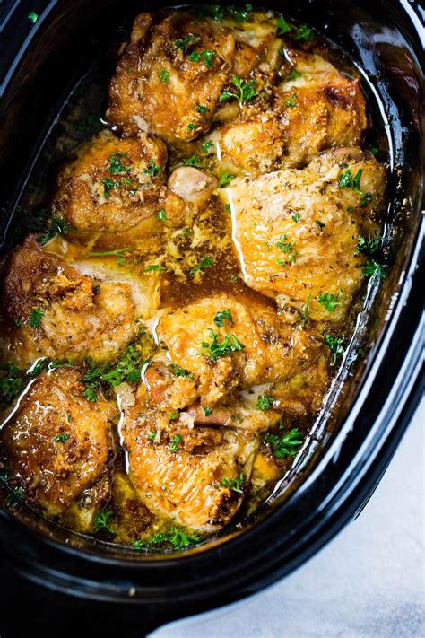 Garlicky Slow Cooker Chicken Recipe (Super Easy!)- Oh Sweet Basil