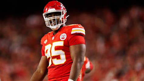 Andy Reid provides Chris Jones injury update for Christmas Day game vs. Steelers