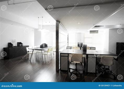 Clean and Elegant Office Environment Stock Image - Image of manager, computer: 35139421