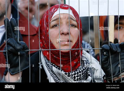 Free Palestine protester Stock Photo - Alamy
