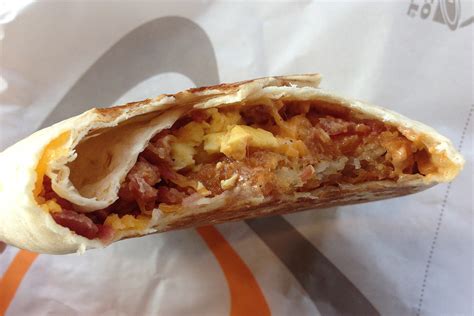 Free Taco Bell Crunchwrap | POPSUGAR Food