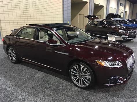 Gorgeous Lincoln at the Richmond Auto Show this weekend. 400 Horsepower ...