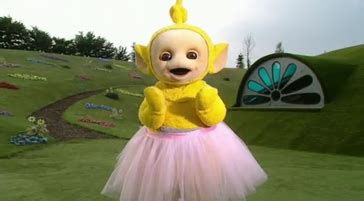 Laa-Laa Dances With Her Ball | Teletubbies Wiki | Fandom