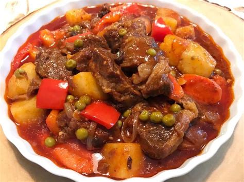 Beef Kaldereta | Beef kaldereta recipe, Kaldereta recipe, Beef