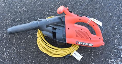 Black & Decker Leaf Blower with Extension Cord