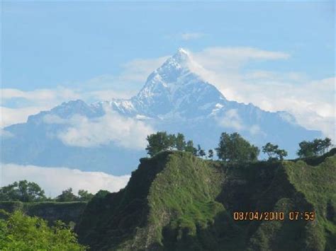 Machhapuchhre mountain view - Picture of Annapurna Mountain Range ...