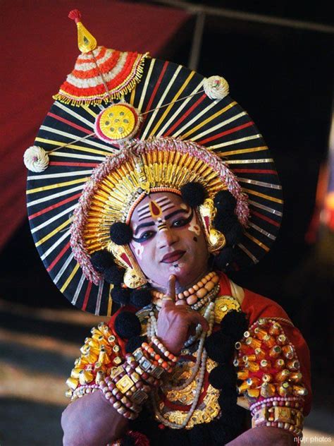 Yakshagana - a Karnataka dance drama | Dance of india, Indian dance ...