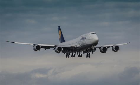 Lufthansa Boeing 747 Landing Photograph by Puget Exposure - Fine Art America