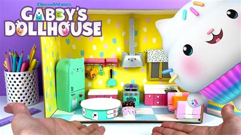 Crafting a Mini Cakey’s Kitchen! | GABBY'S DOLLHOUSE Chords - Chordify