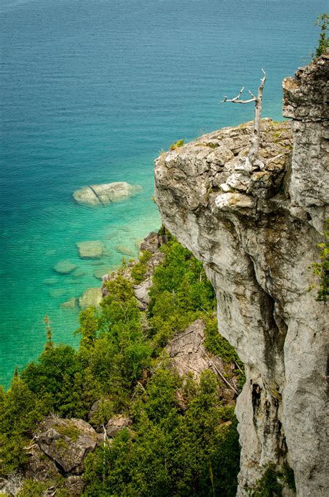 Hiking the Niagara Escarpment: Top 10 Hikes - The Driftwoods Family