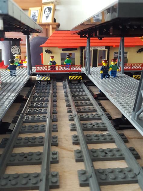 Lego train station 60050 xxl Lego Train Station, Lego City Train, Lego Track, Lego Plane, Legos ...