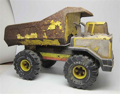 Vintage Rusted Tonka Yellow Dump Truck | Olde Good Things