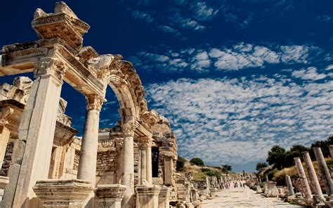 Come be mesmerized by natural and manmade landmarks in Turkey | Daily Sabah