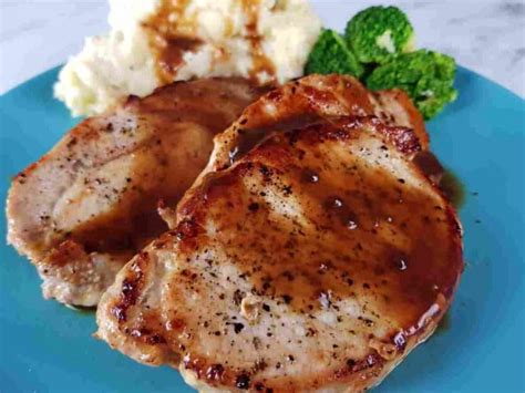 Perfect pan seared pork loin steaks - Hint of Healthy