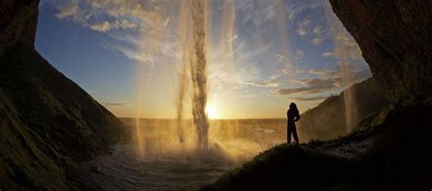 Stunning footage of Iceland shot by drone - Peregrine Travel Centre