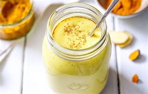 Golden Turmeric Milk Recipe — Eatwell101