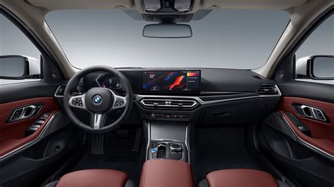 2022 BMW i3 eDrive35L China-G20 3 Series facelift preview-19 - Paul Tan ...