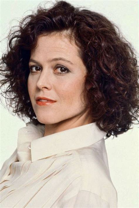 76 best images about Sigourney Weaver on Pinterest | Home blogs, Ellen ...