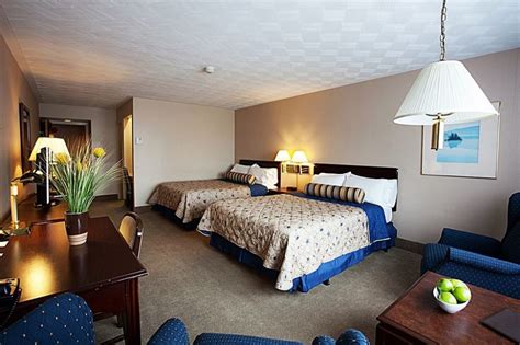 Hotel Fredericton Inn, Fredericton - trivago.ca