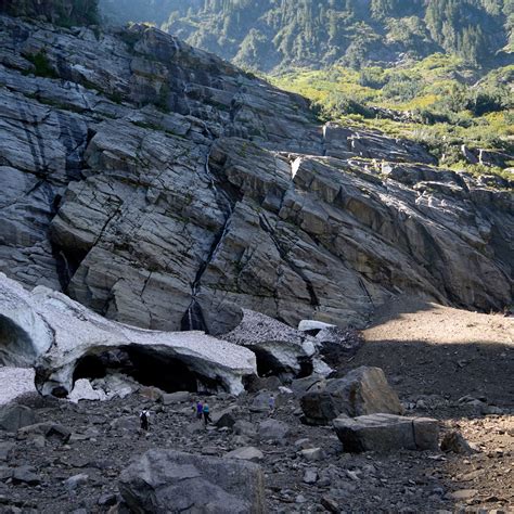 WanderingAway.com : Hiking Big Four Ice Caves